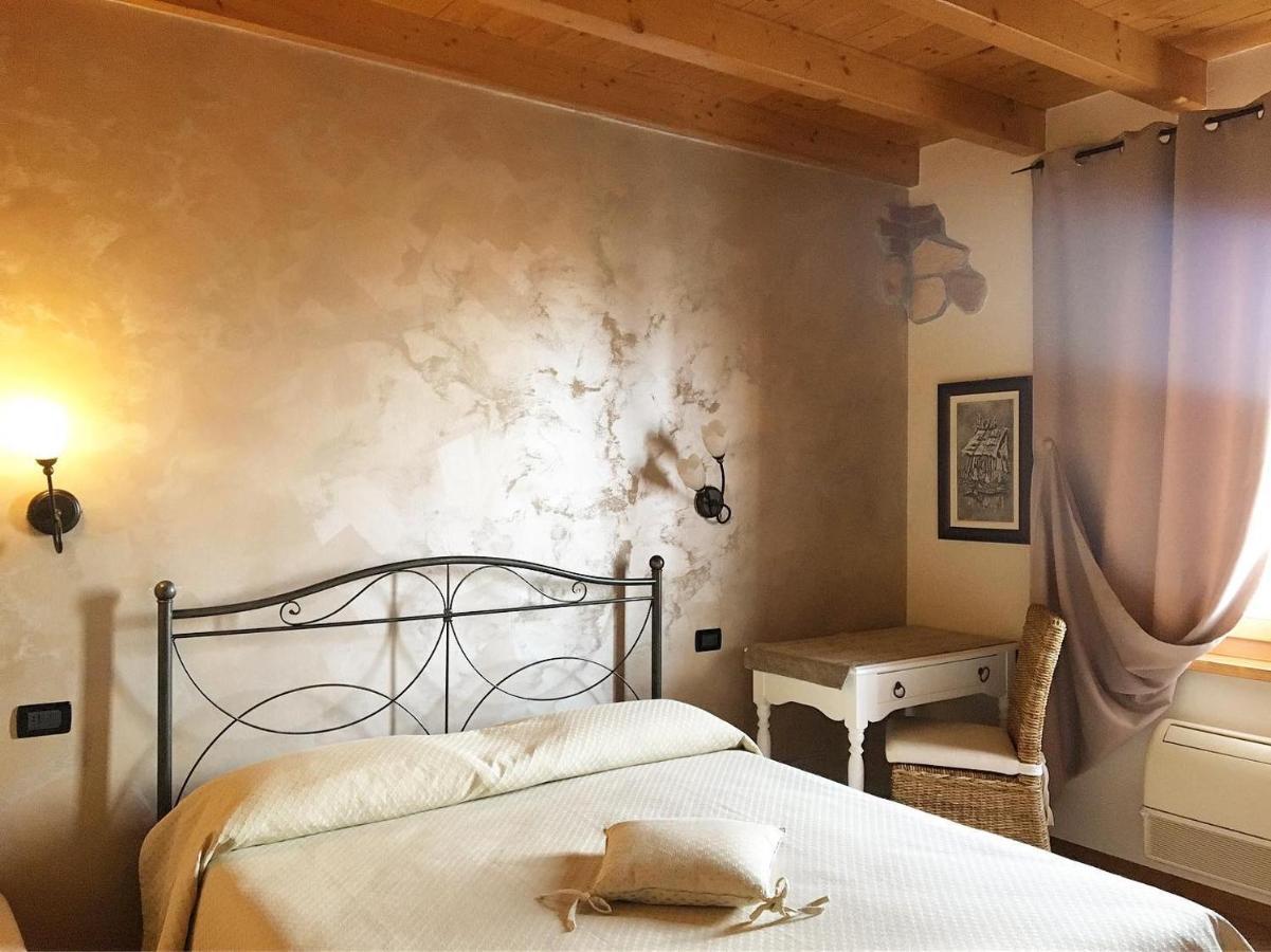 Agriturismo & Agricamping Serena Pastrengo Kültér fotó