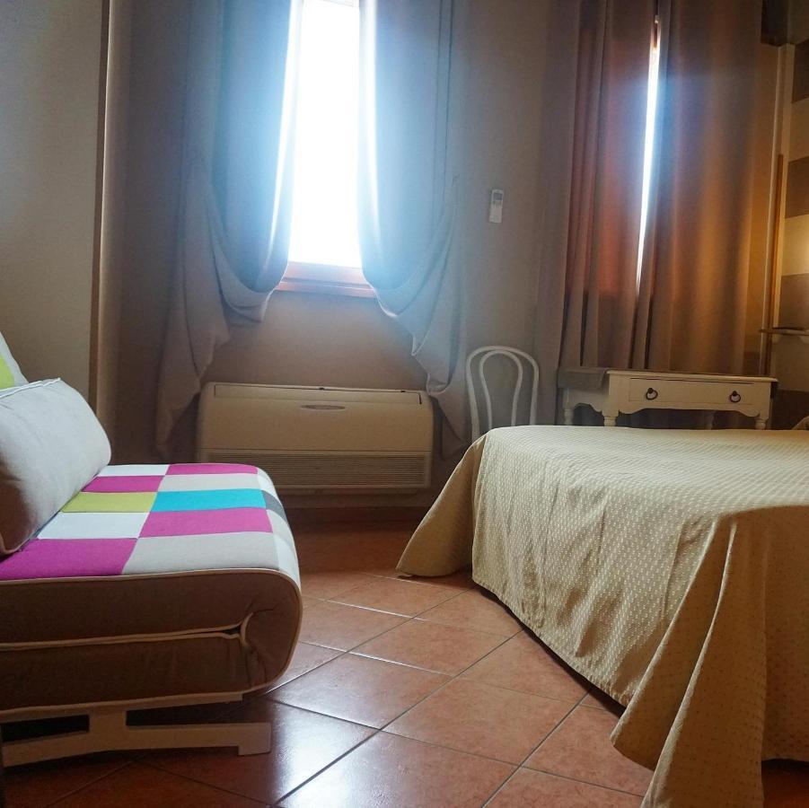 Agriturismo & Agricamping Serena Pastrengo Kültér fotó