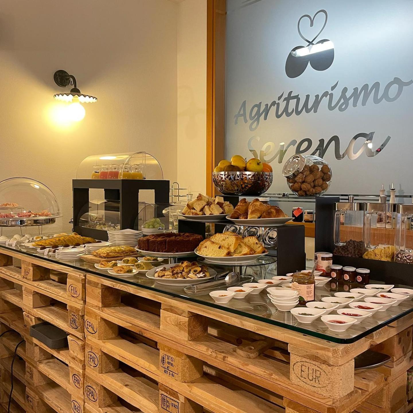 Agriturismo & Agricamping Serena Pastrengo Kültér fotó